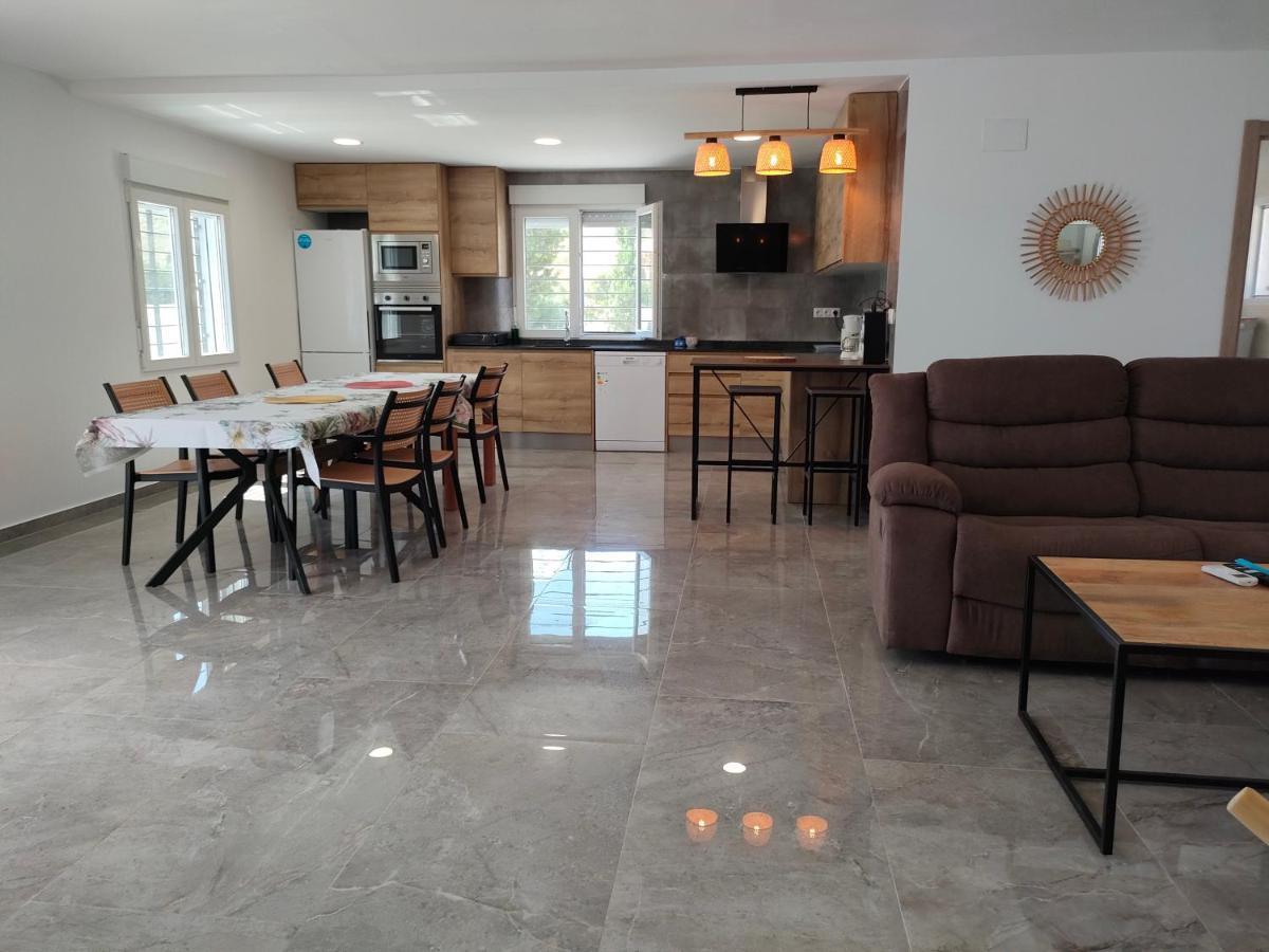 Casa Rural Con Piscina Climatizada Y Barbacoa A 10 Km De Alicante Y Playas, 3000 M2 De Terreno Elx Zewnętrze zdjęcie